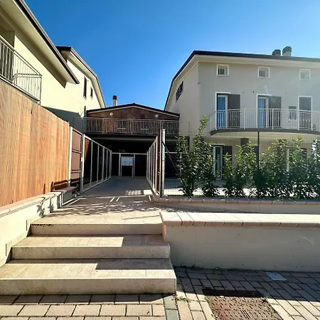 And Assisi Art Culture And Spirituality Appartement *